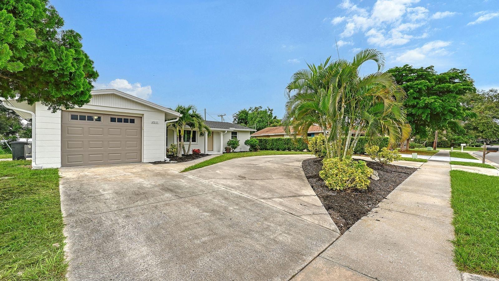 2610 REGATTA DR