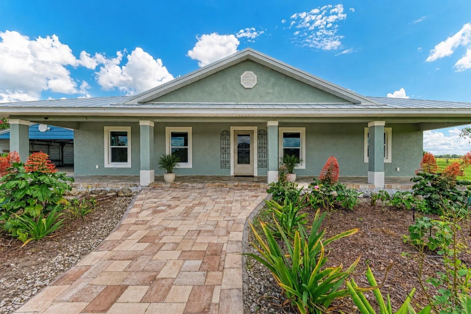 7635 WAUCHULA RD