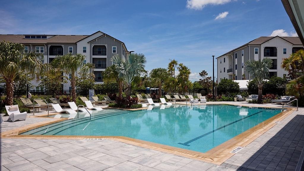 9500 GRANDTREE AVE #B1C