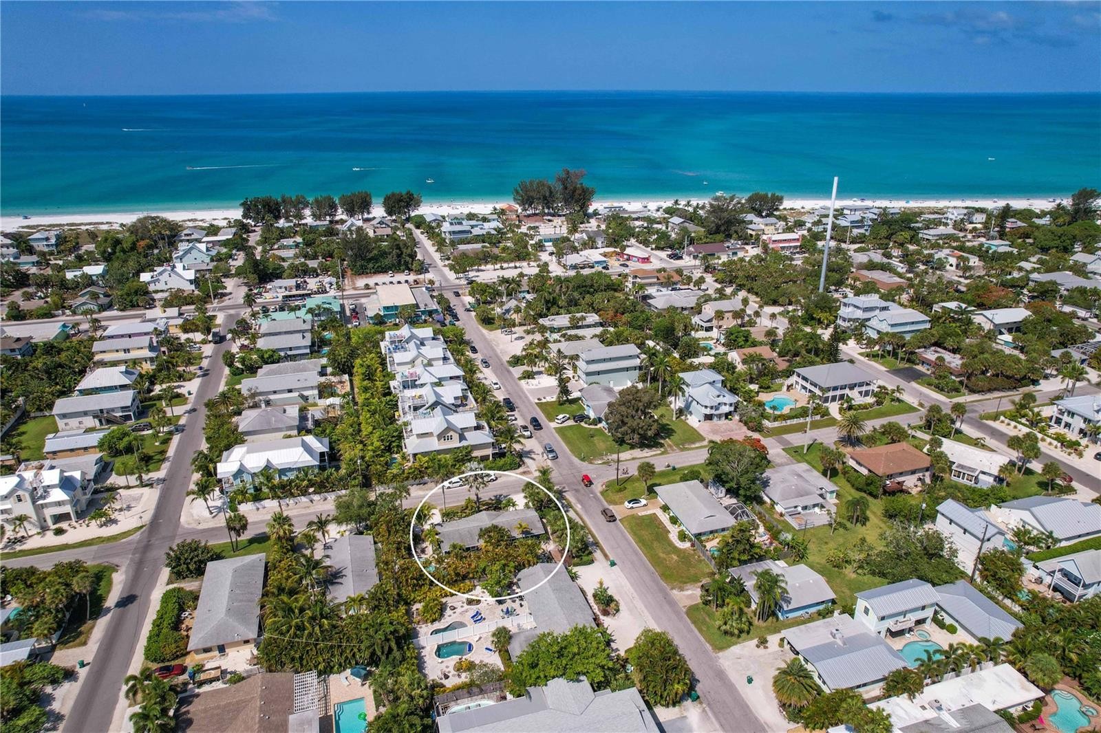 76 N SHORE DR