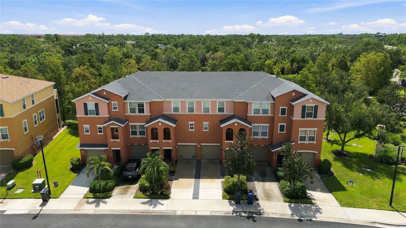 8884 WHITE SAGE LOOP