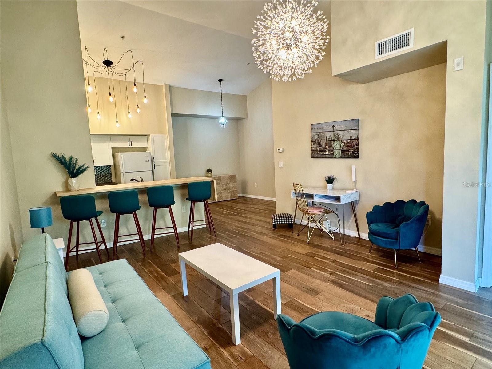 4106 CENTRAL SARASOTA PKWY ## 1028