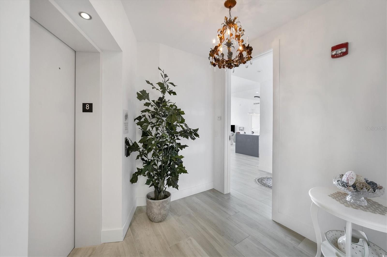 1155 N GULFSTREAM AVE #802