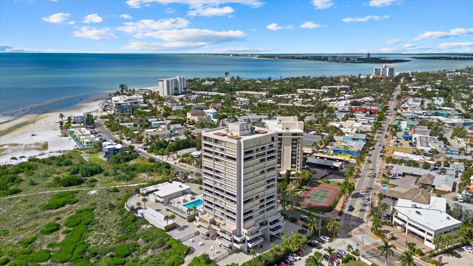 5400 OCEAN BLVD #17-04