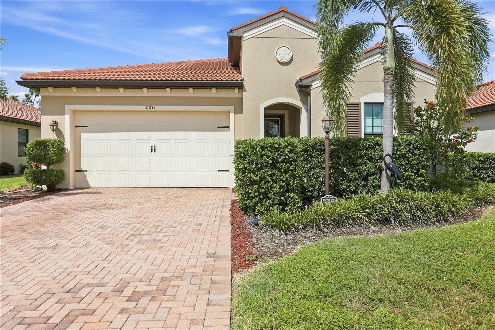 10035 MARBELLA DR