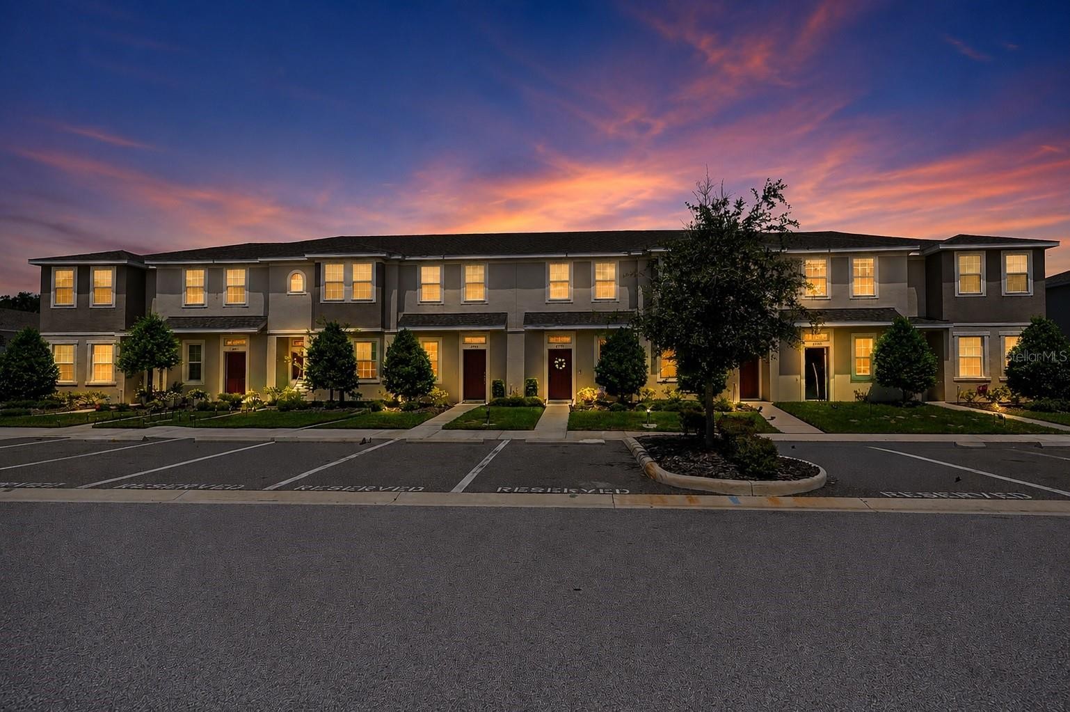 6130 FAIRMONT LN
