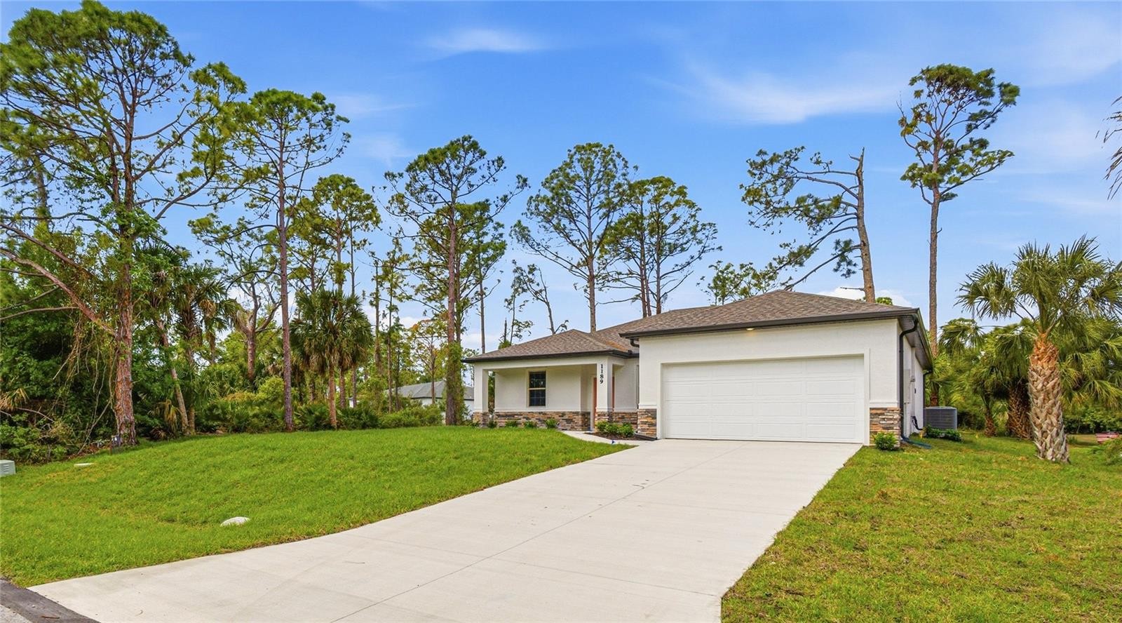 2063 S HABERLAND BLVD