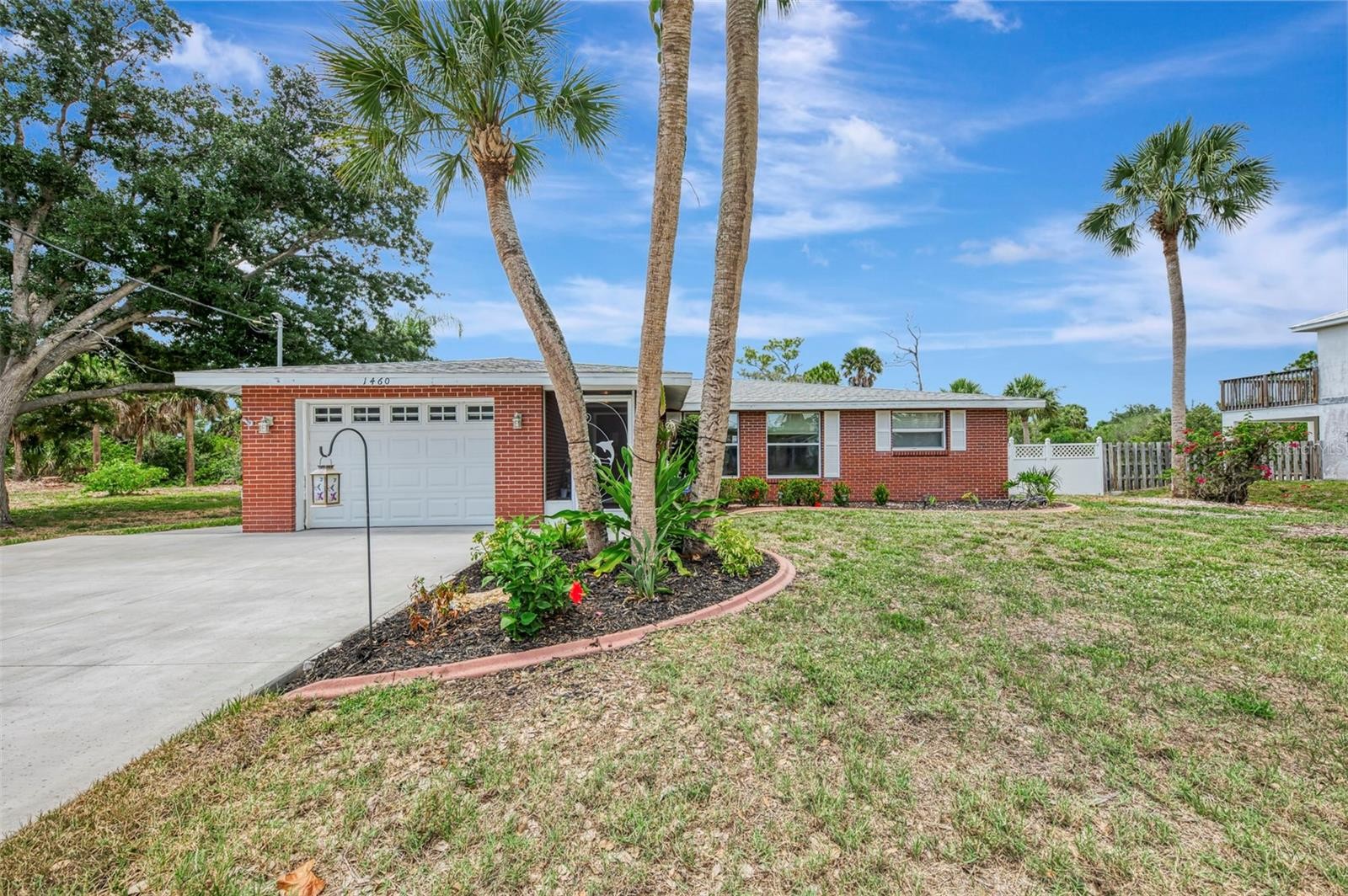1460 CORTES DR