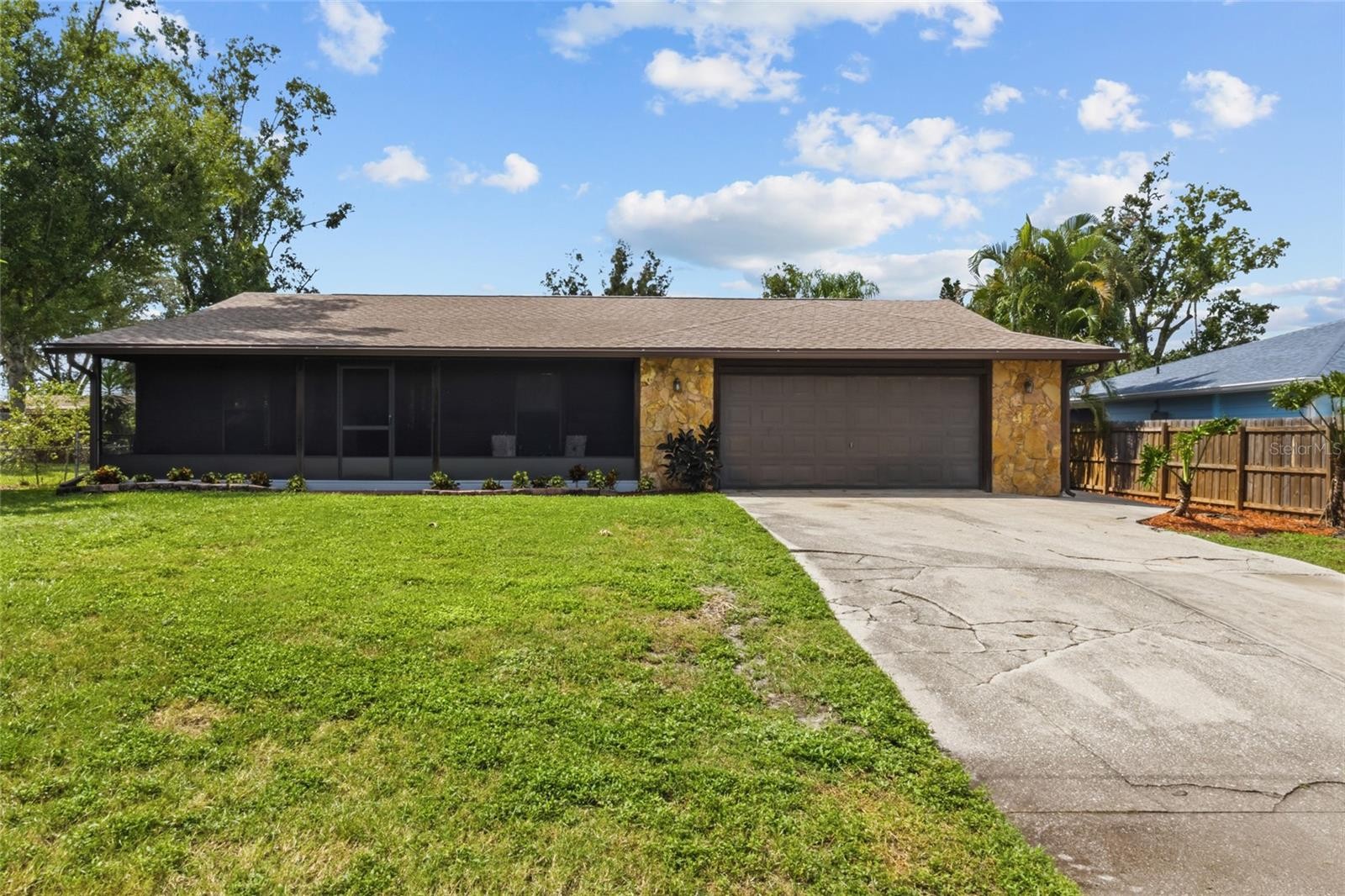 848 GANTT AVE