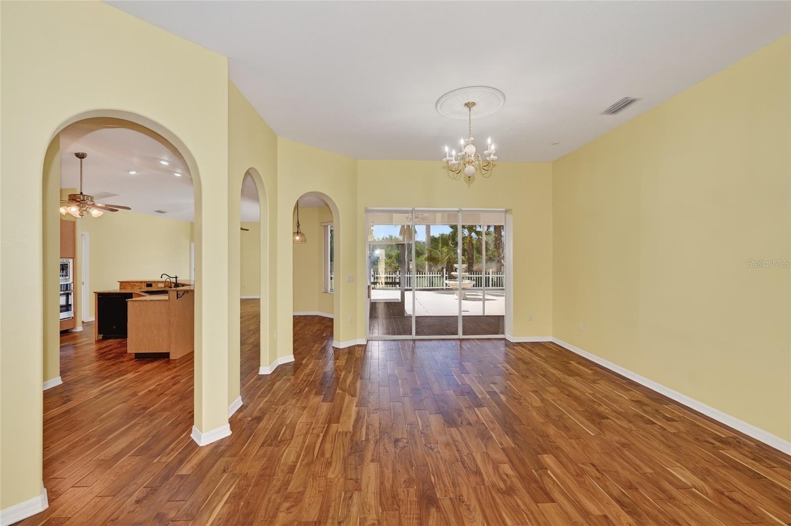 952 BEL AIR STAR PKWY