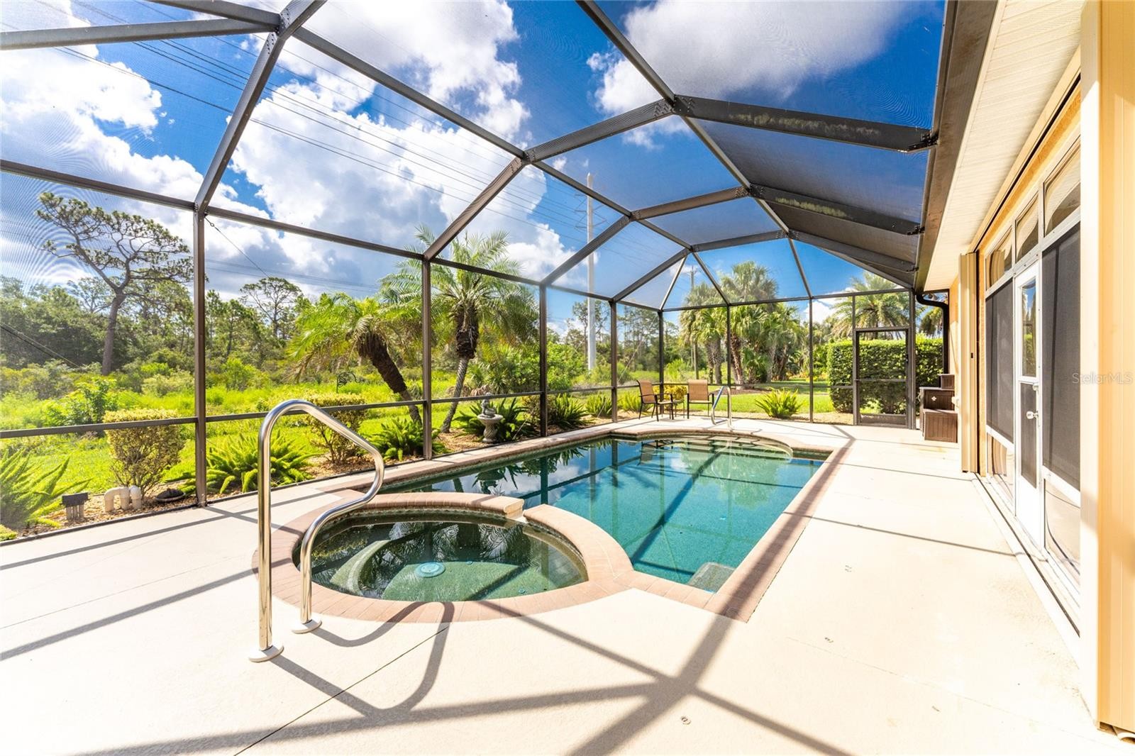 682 BARNACLE CT