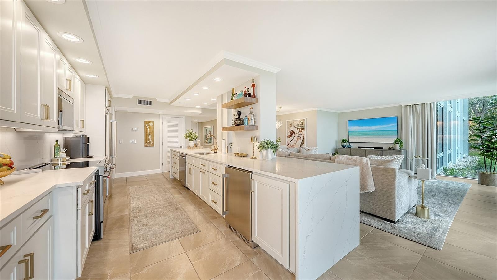 2425 GULF OF MEXICO DR #1B