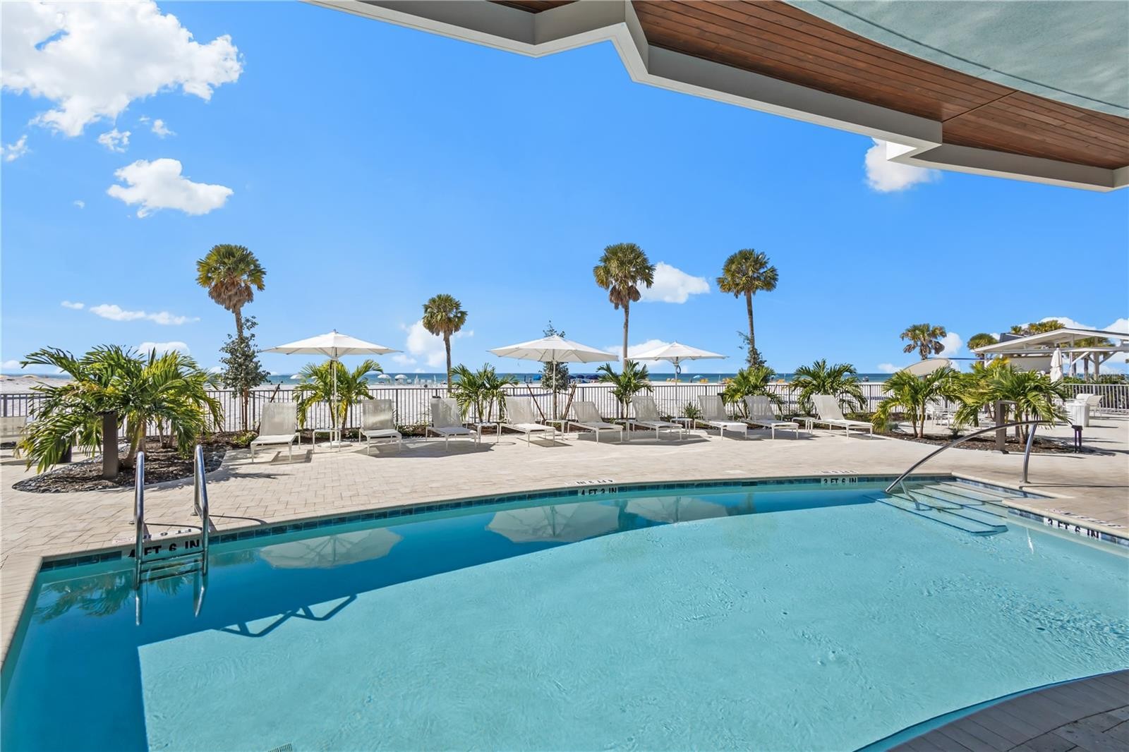 1035 SEASIDE DR #404