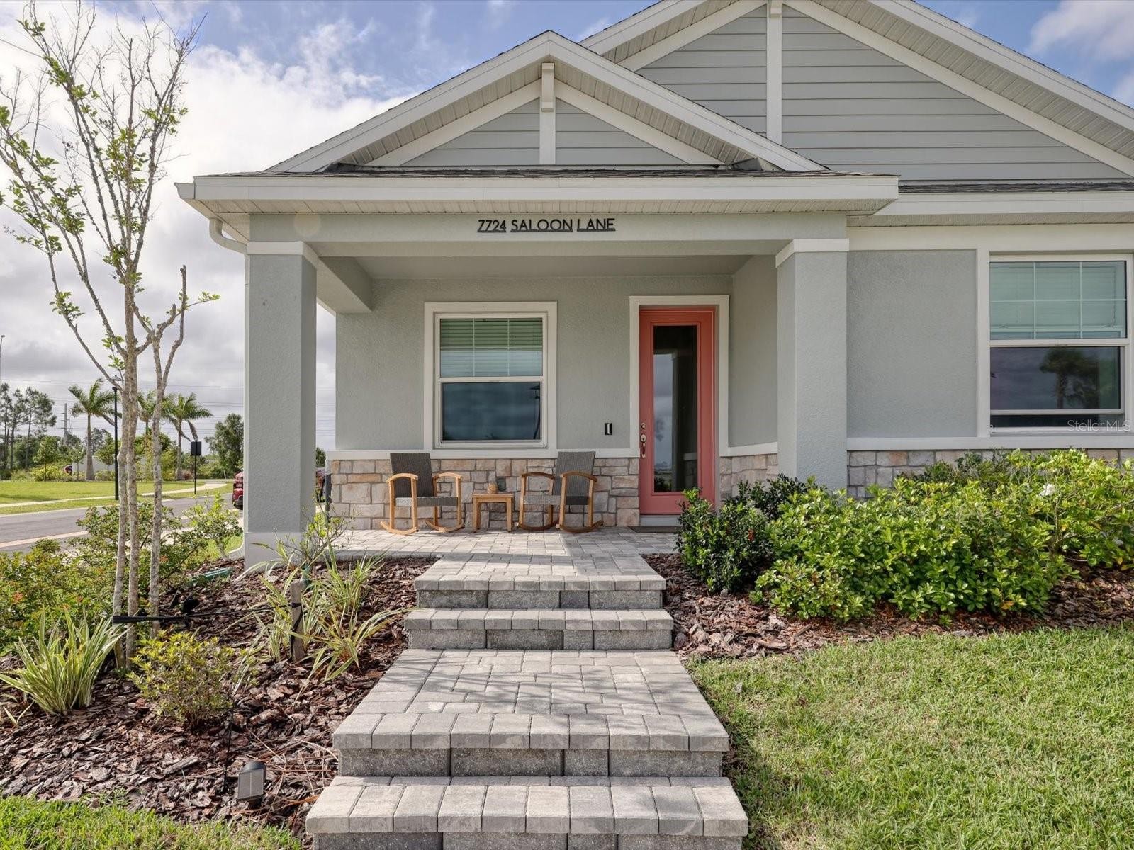 7724 SALOON LN