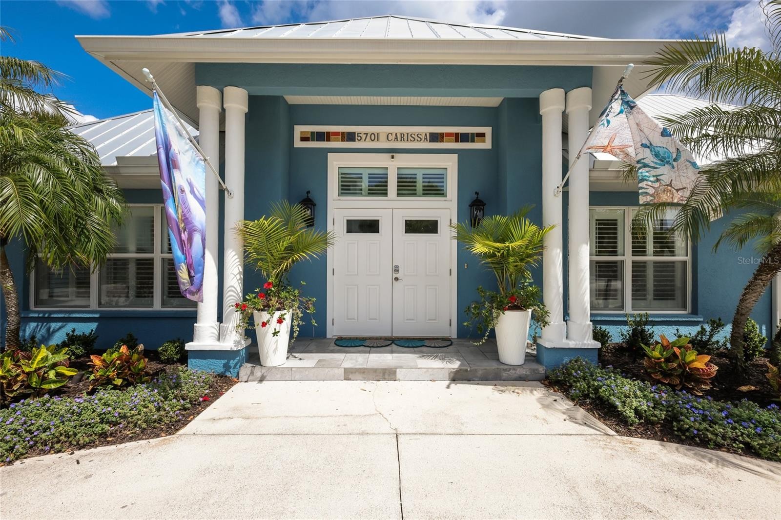 5701 CARISSA ST