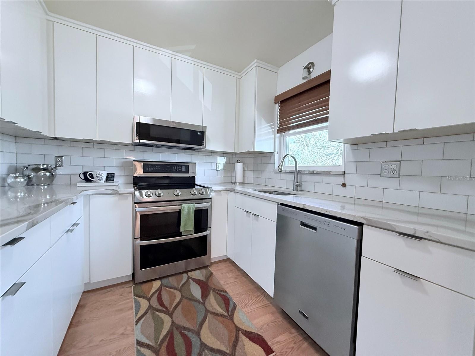 4460 IRONWOOD CIR #304A