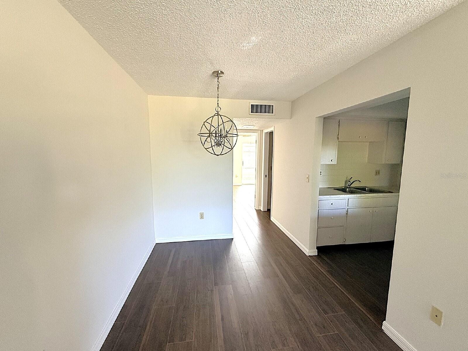 2 QUAILS RUN BLVD #8