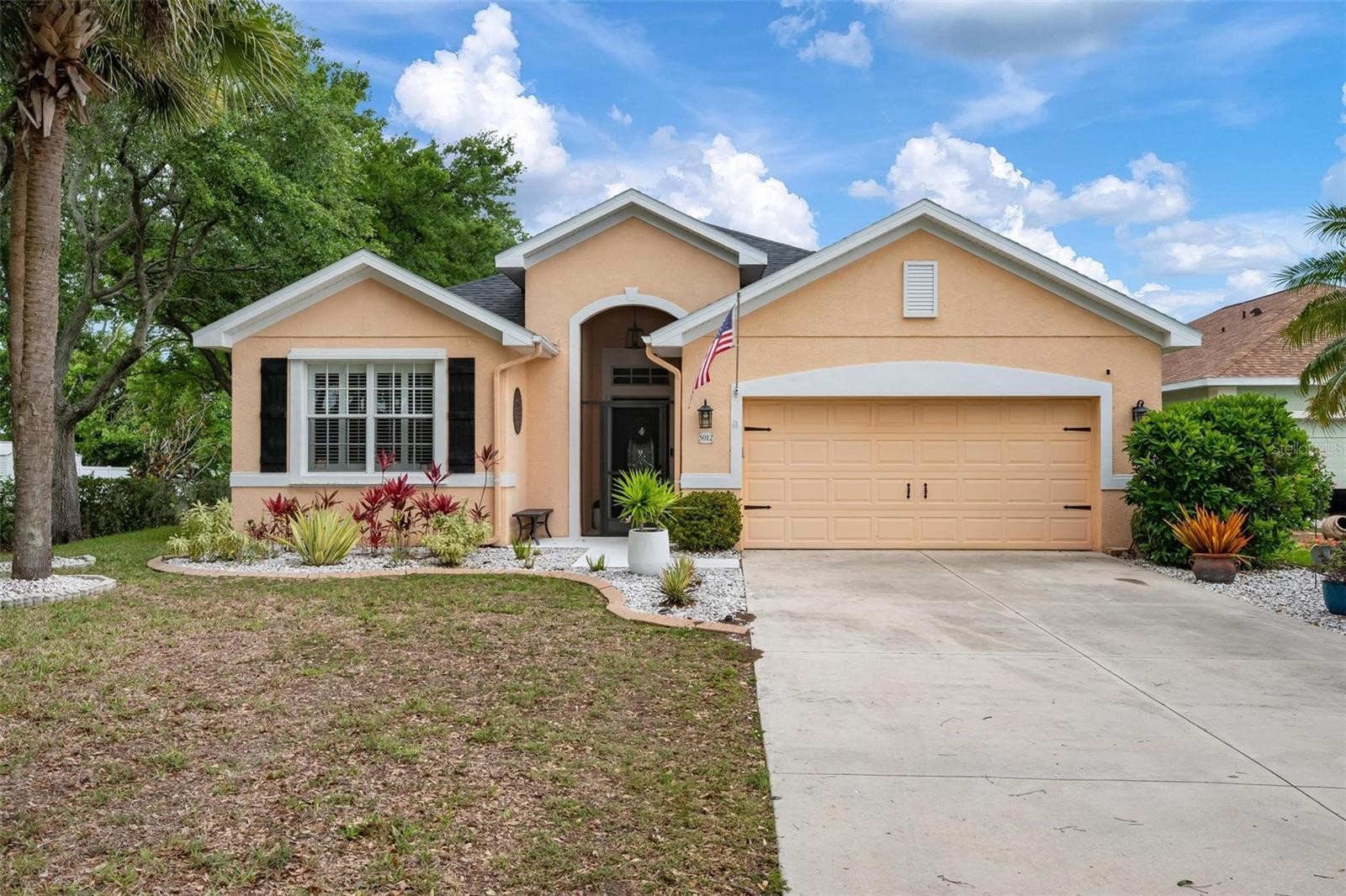 5012 LAKEHURST CT