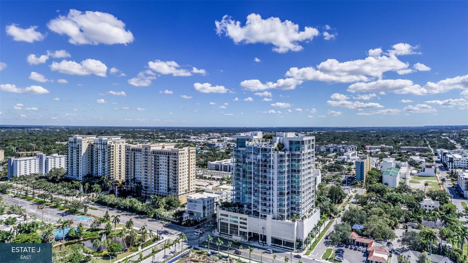 555 QUAY CMN #1704