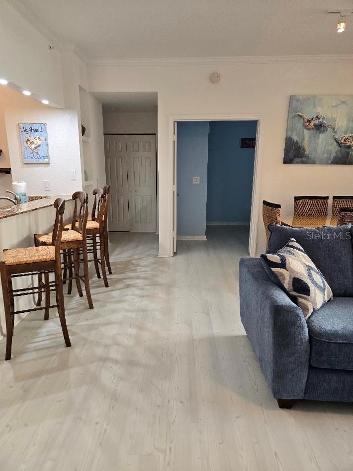 1064 N TAMIAMI TRL #1404