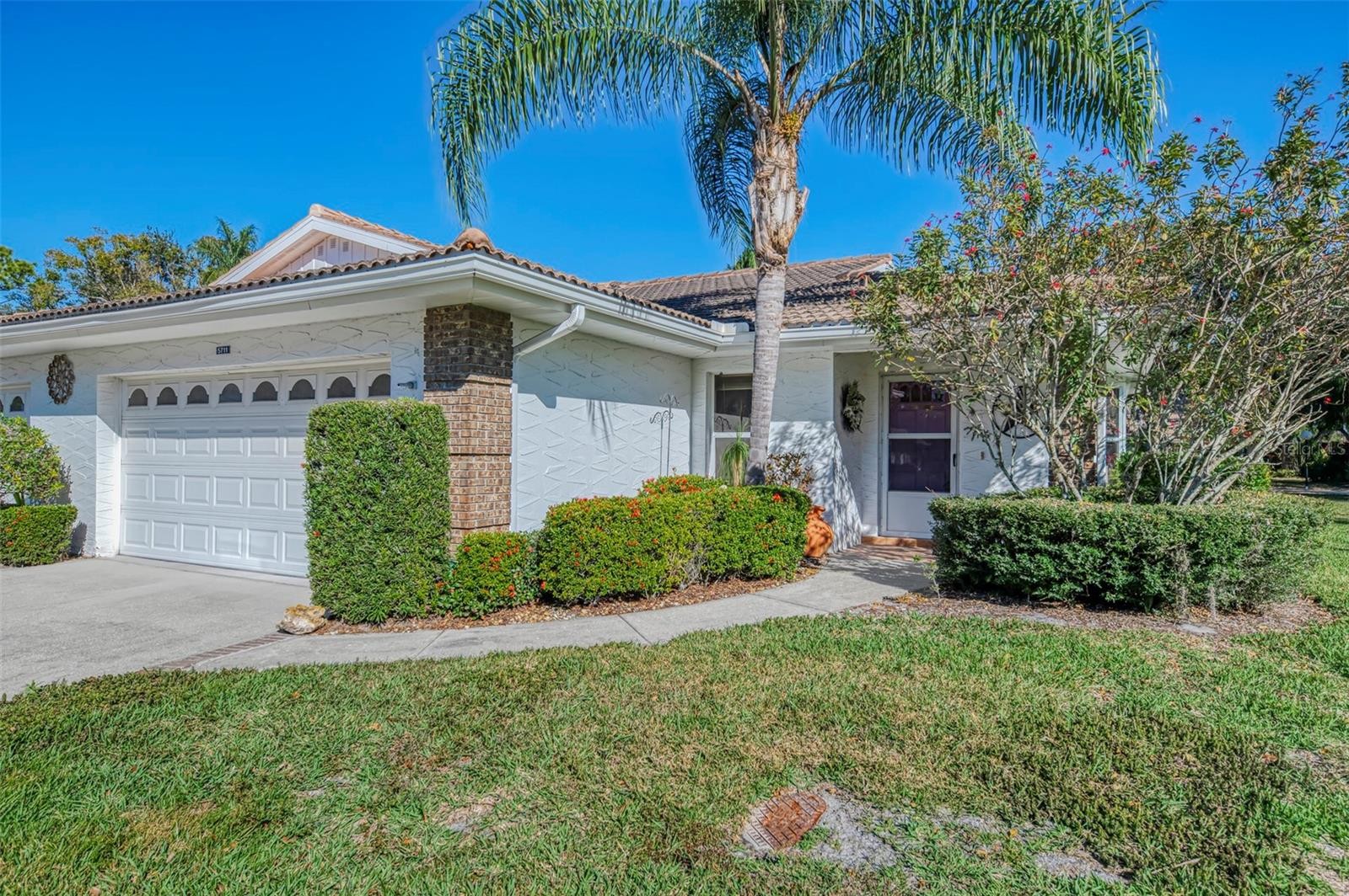 5711 GARDEN LAKES PALM