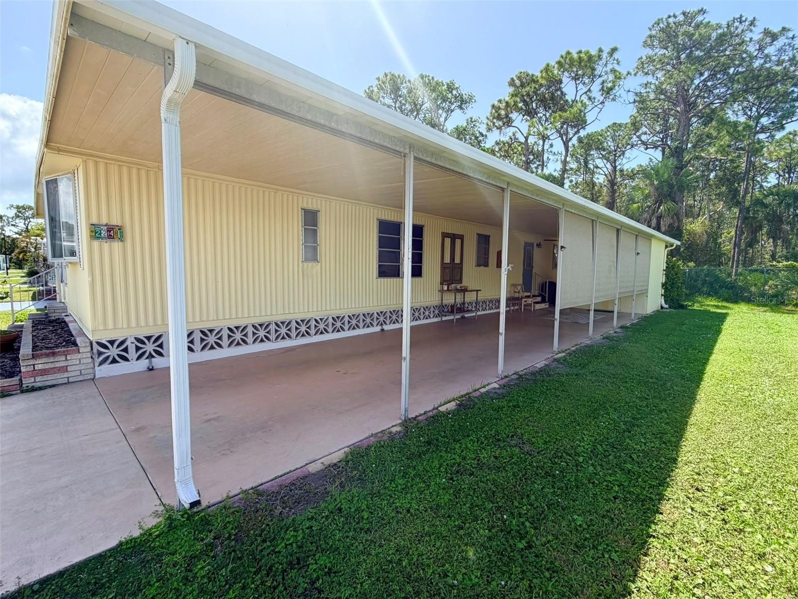 2248 CA D ORO DR
