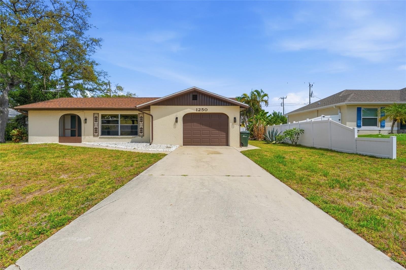 1250 HORIZON RD