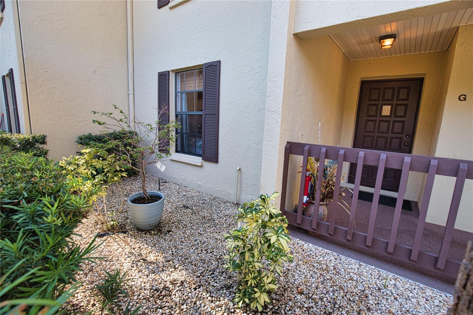 360 THREE LAKES LN #G