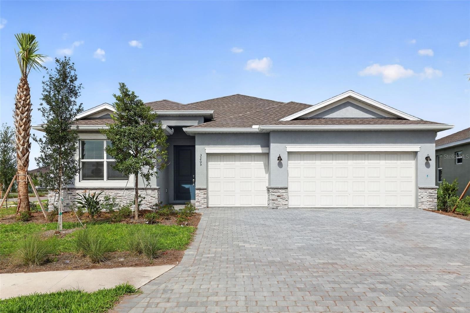 3205 PINEBERRY XING