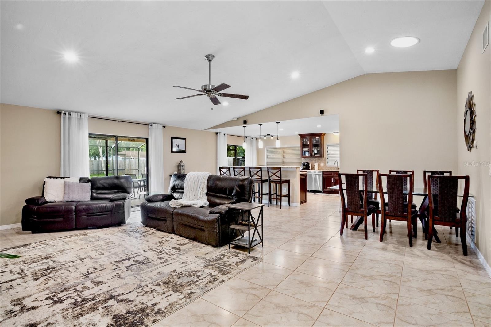 6816 MAUNA LOA BLVD