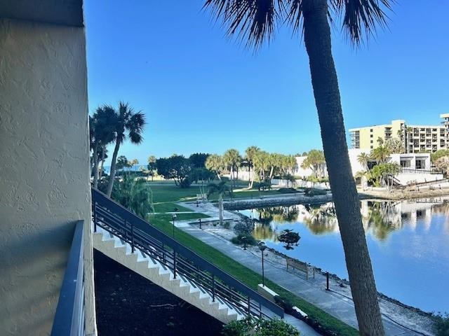 1095 GULF OF MEXICO DR #104