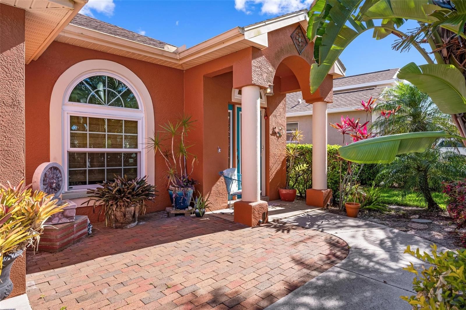1434 MILLBROOK CIR
