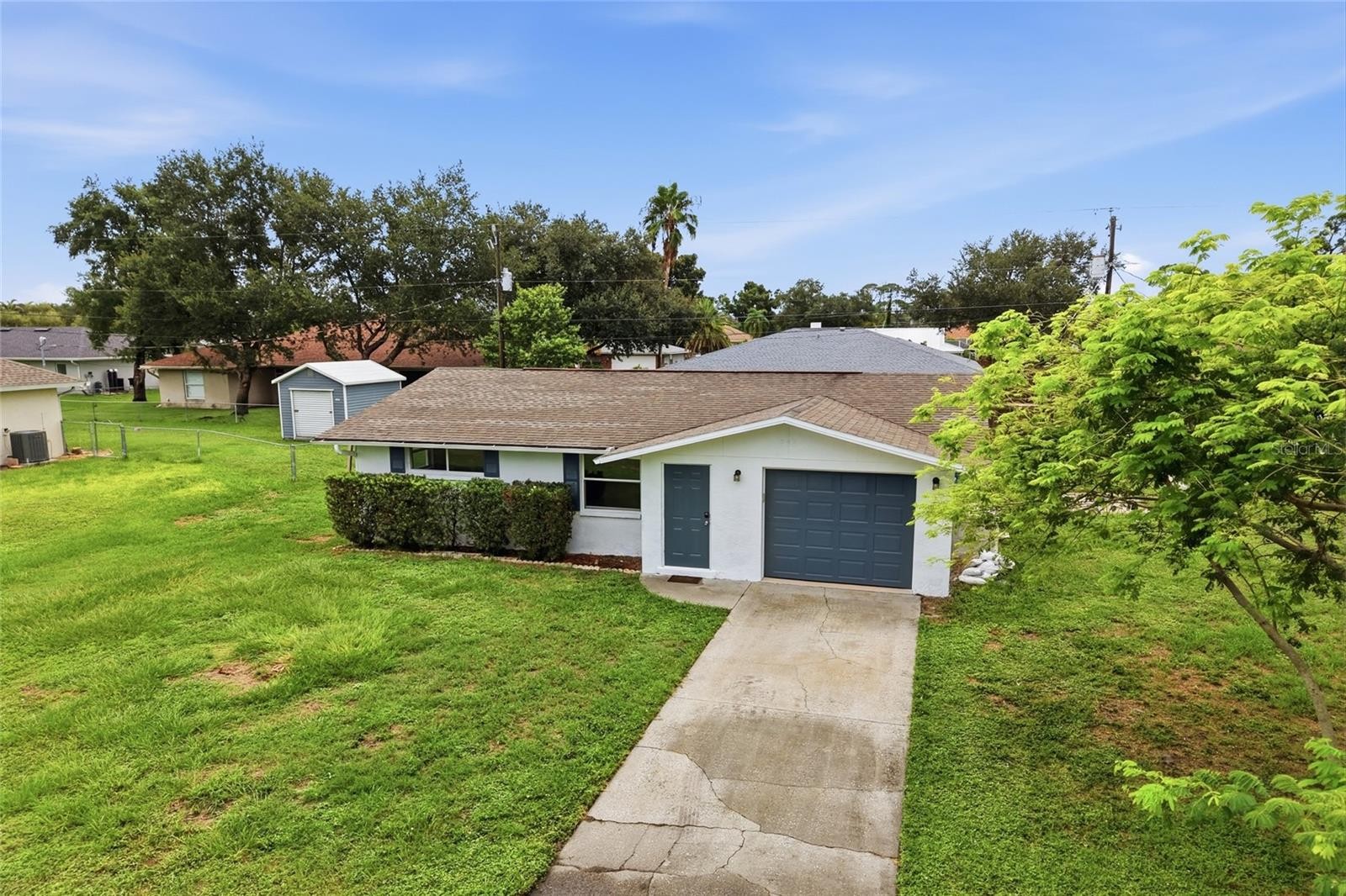935 EVEREST RD