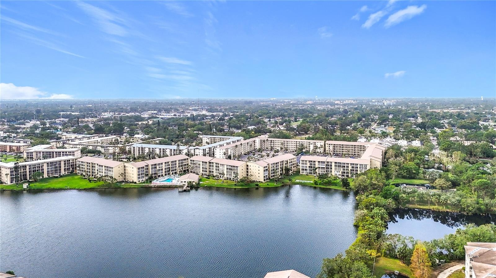 3783 LAKE BAYSHORE DR #H404