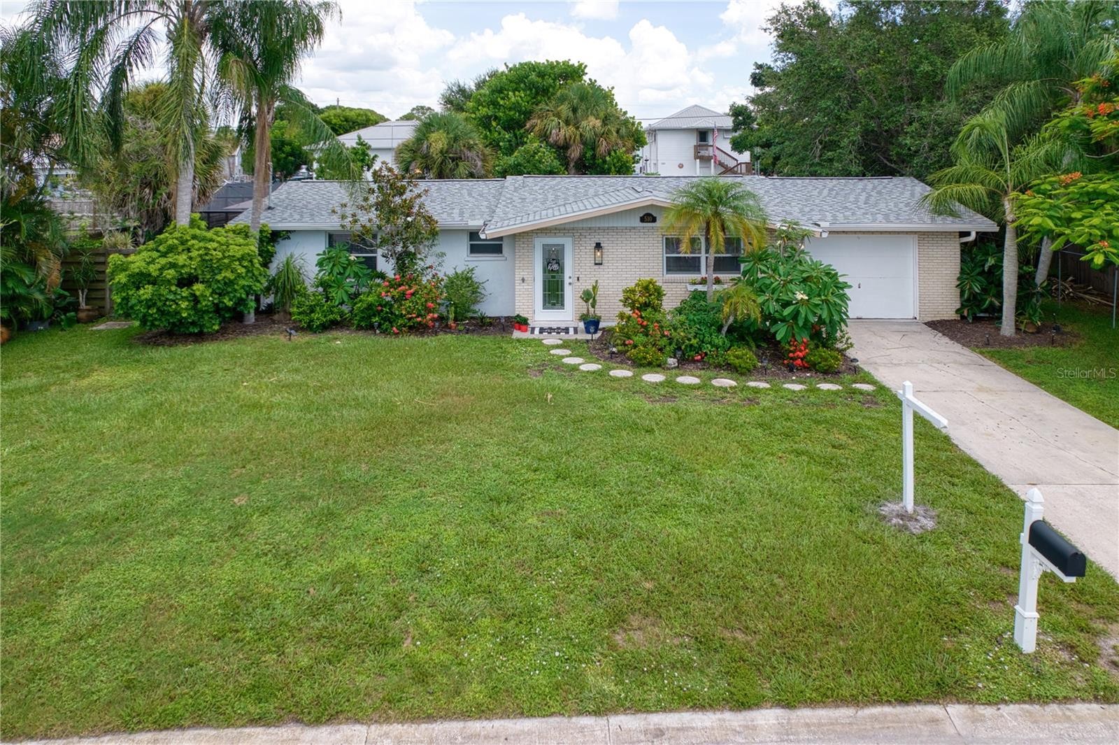 510 Dona Dr Nokomis Florida 34275