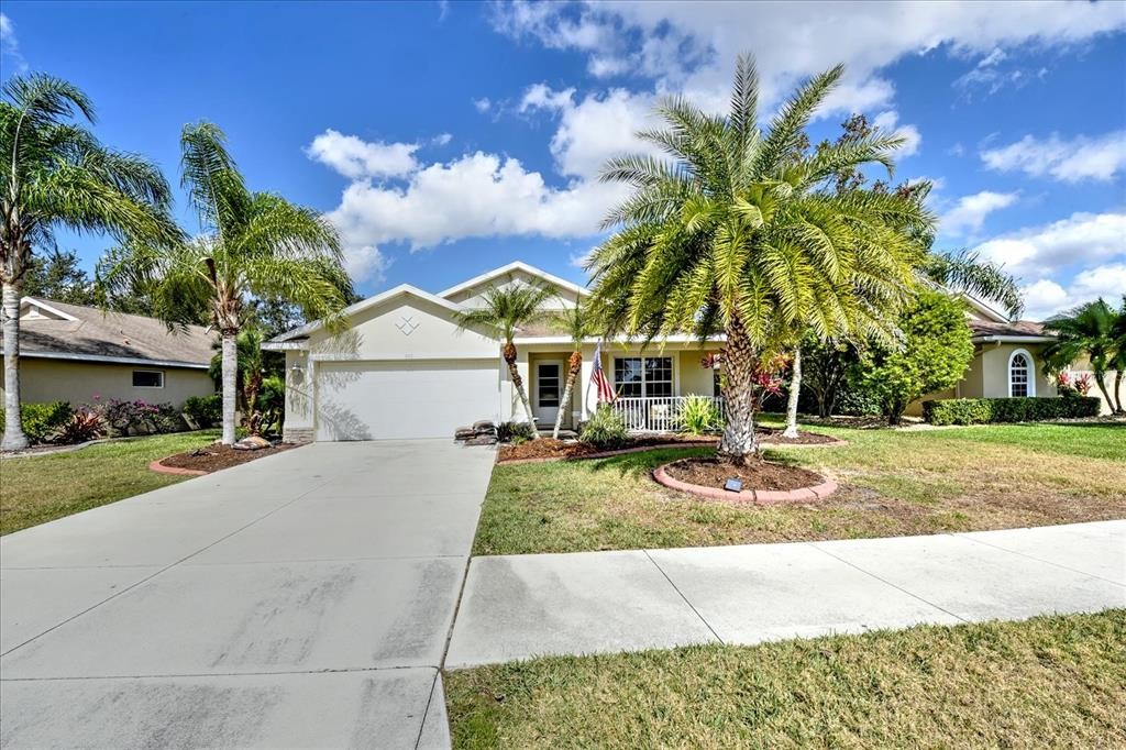 1522 SCARLETT AVE