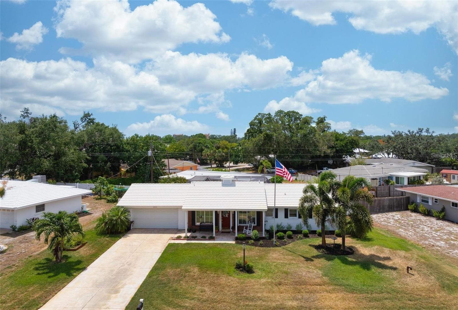 2425 CONSTITUTION BLVD