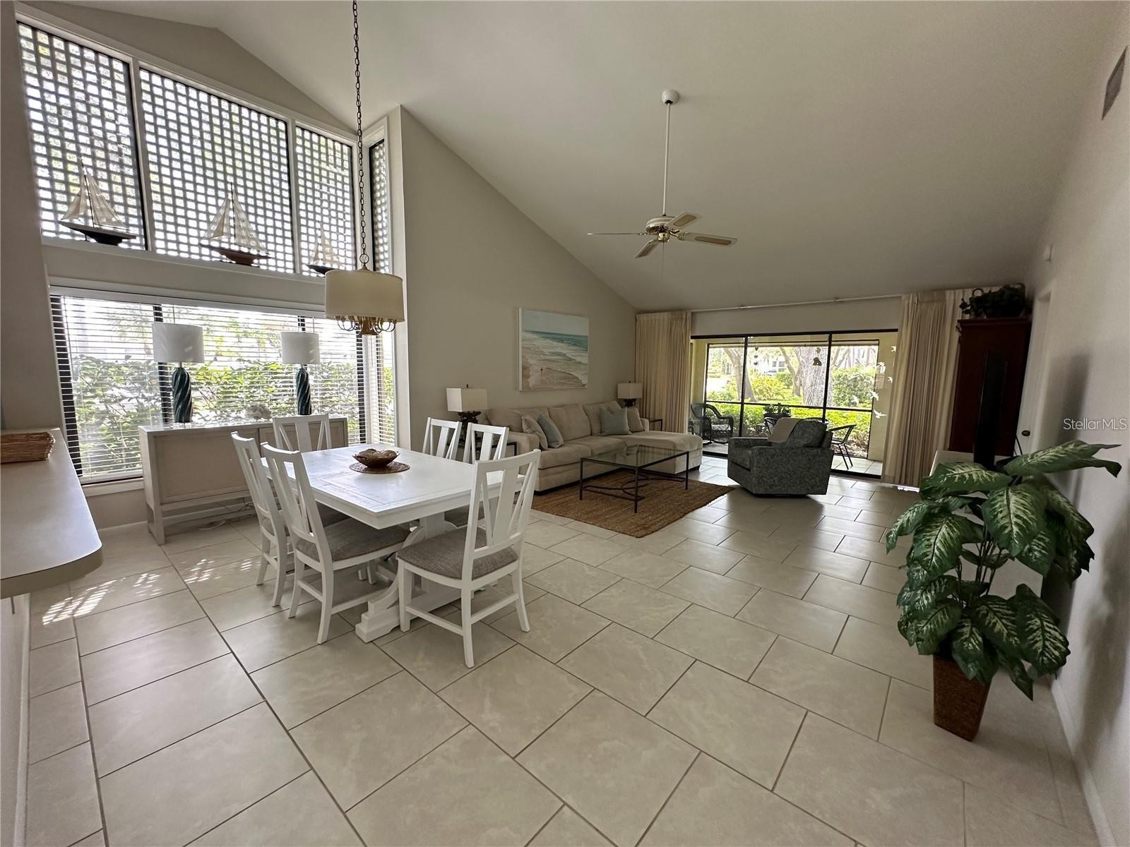4562 KINGSMERE #41