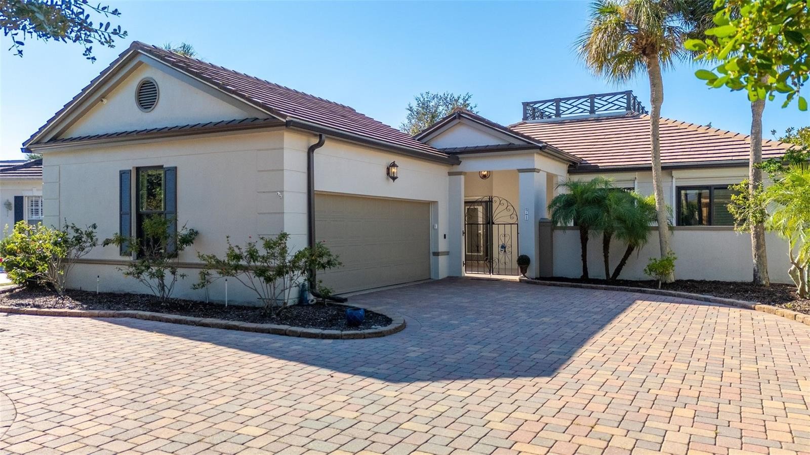 71 CAYMAN ISLES BLVD