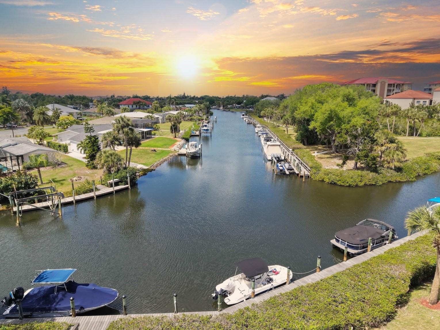 1202 JESSIE HARBOR DR #1204