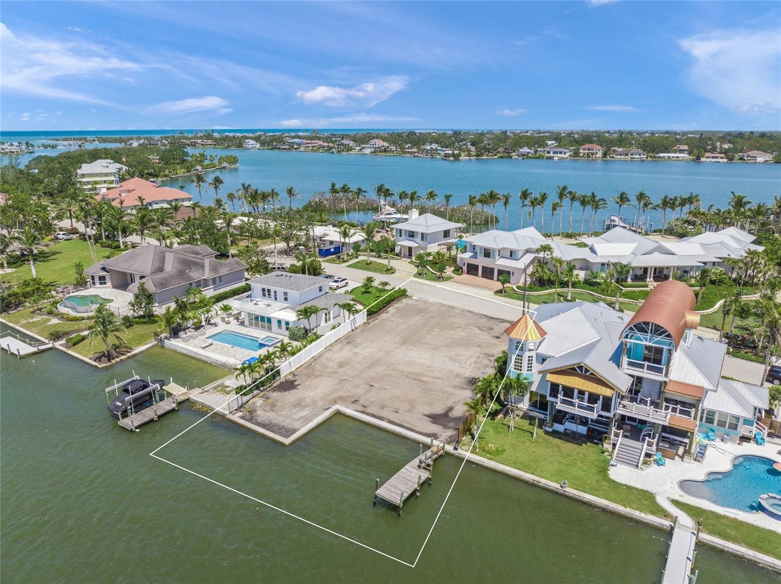 325 SUNRISE DR
