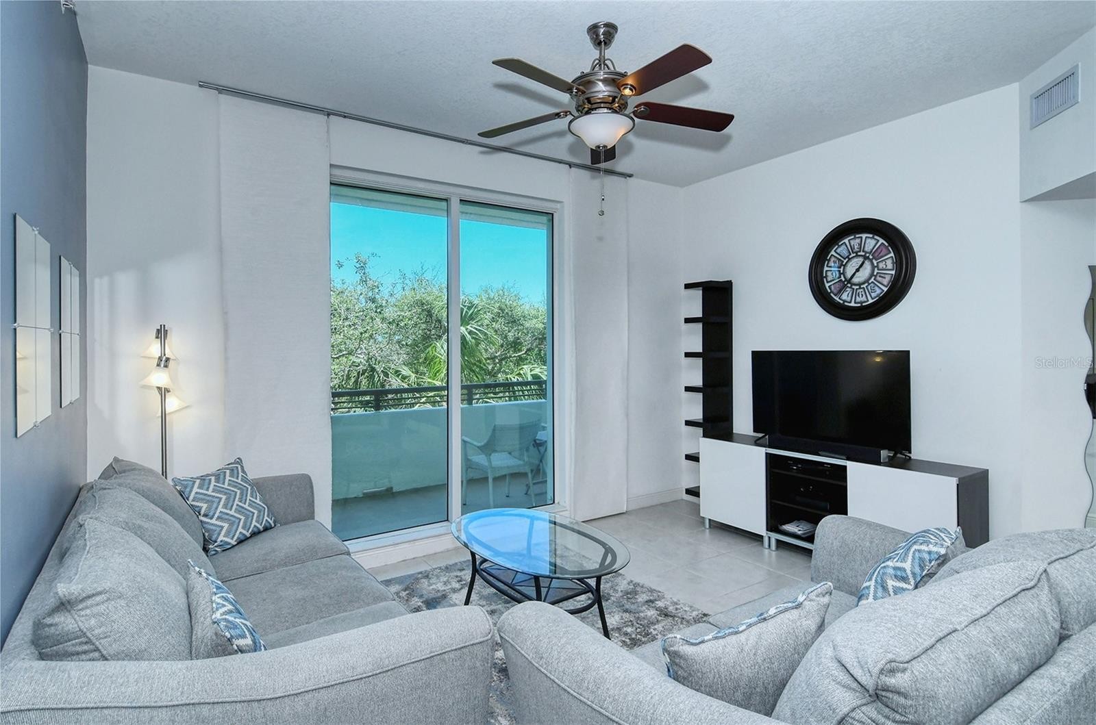 800 N TAMIAMI TRL #203