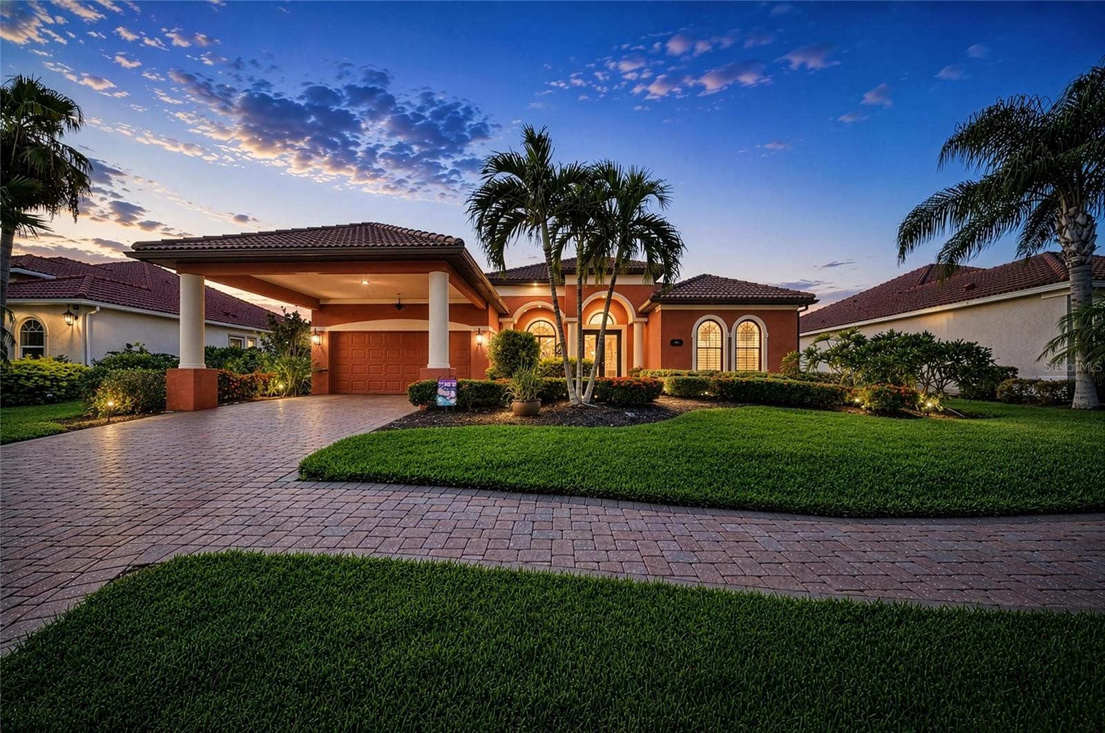 545 MAST DR