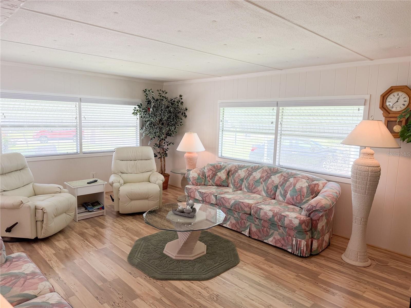 6708 NEIGHBORLY CT