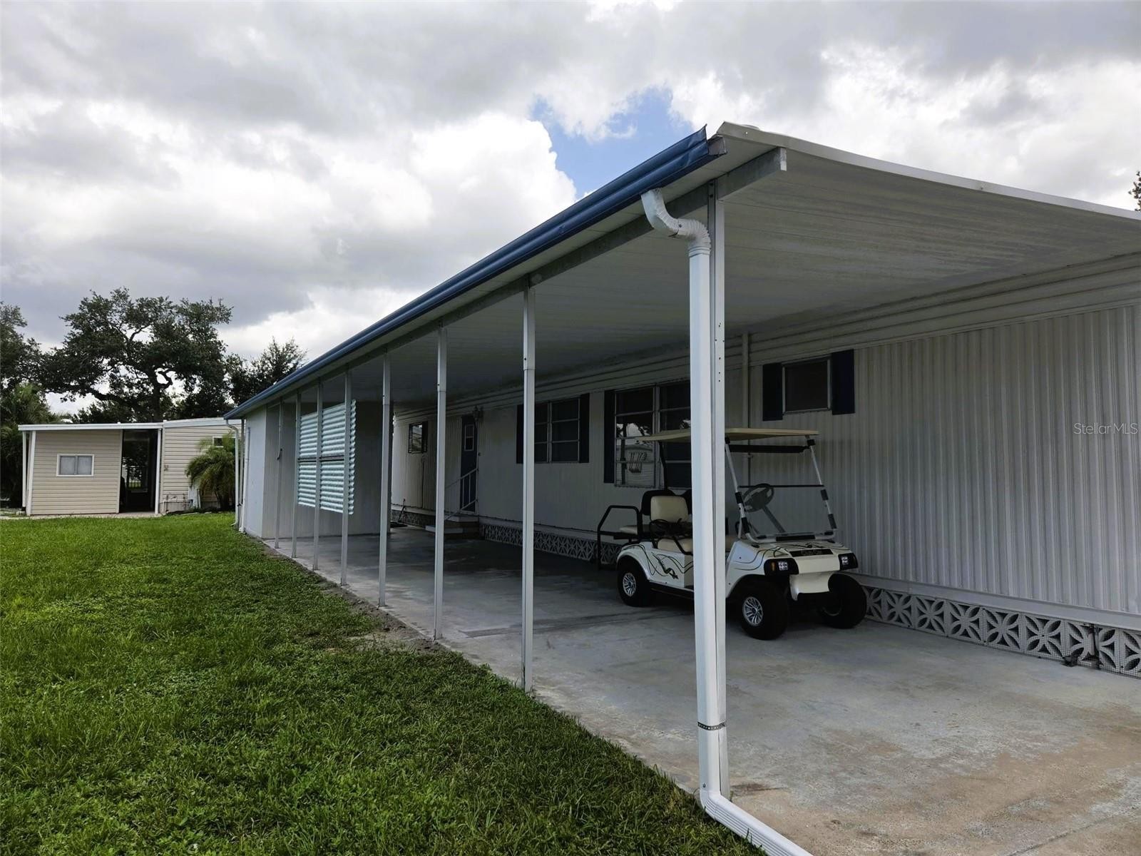 3415 SPANISH OAK TER
