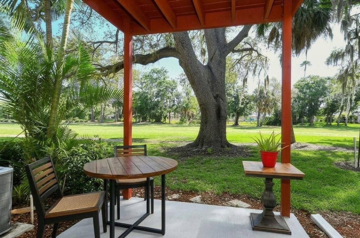 1968 TOUCAN WAY #1406