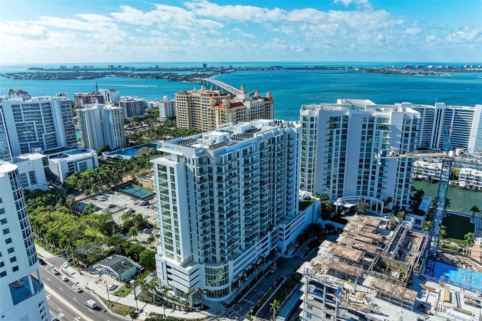 301 QUAY COMMONS #805