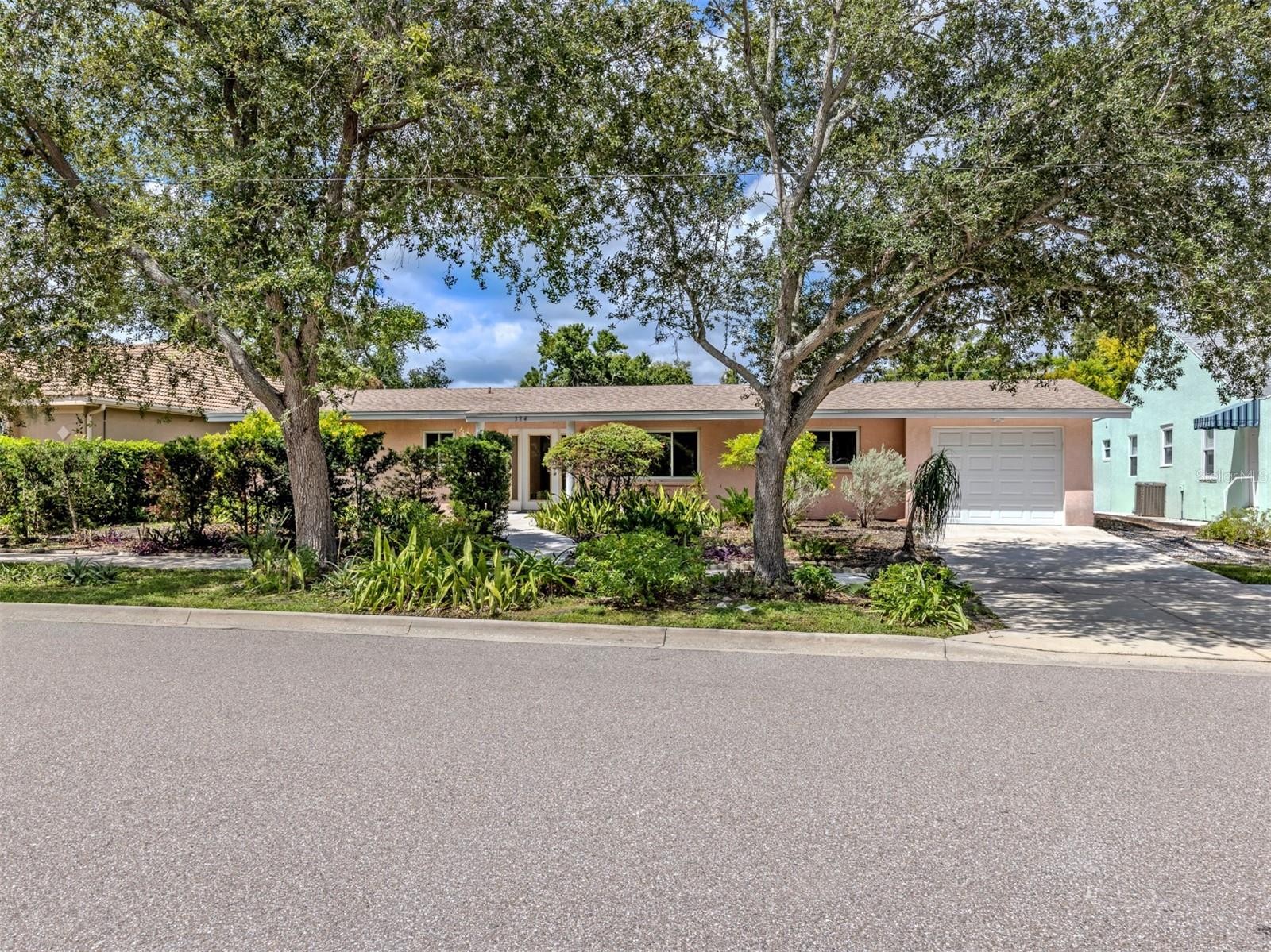 324 PONCE DE LEON AVE