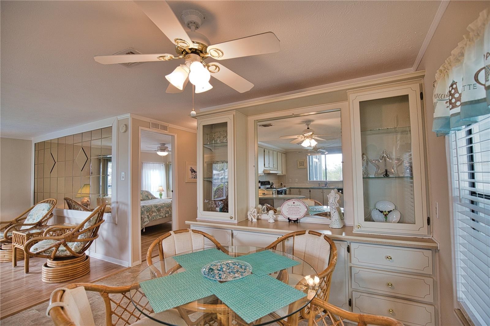 632 LA JOLLA CIR