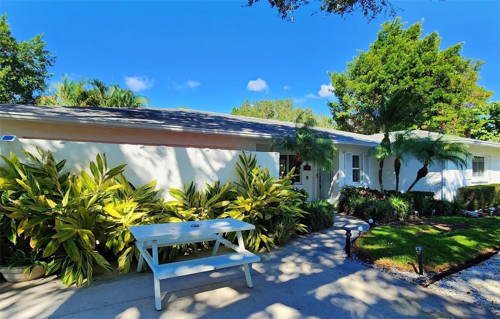 329 BERNARD AVE